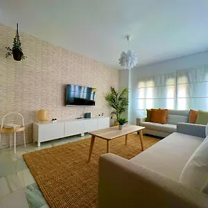 https://exclusive-rooftop-soho-malaga.1costadelsol.com