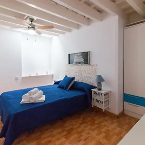 https://apartamento-trinidad-atico-y-estudio-trinidad.hotelsincadiz.net